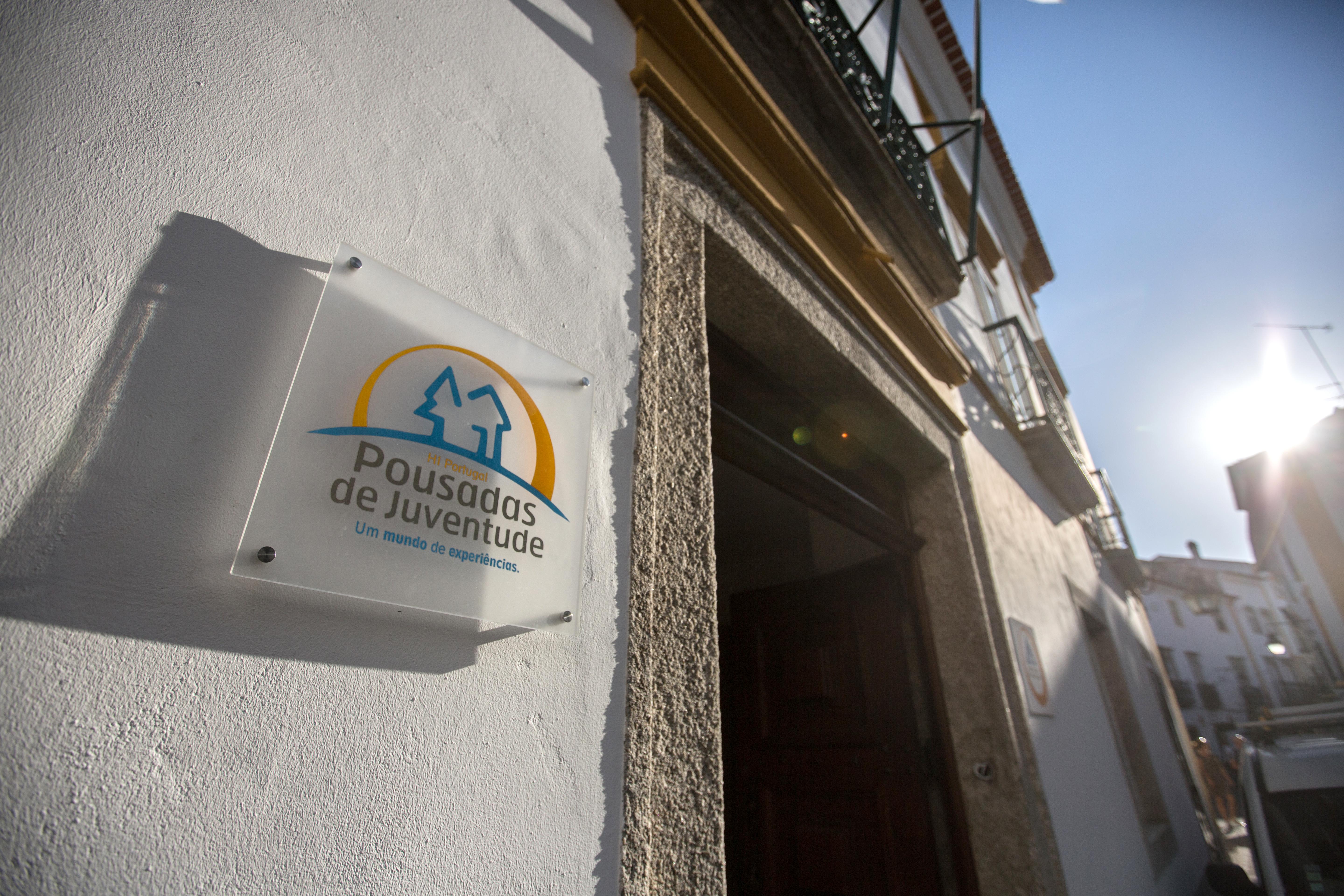Hi Evora - Pousada De Juventude Bagian luar foto